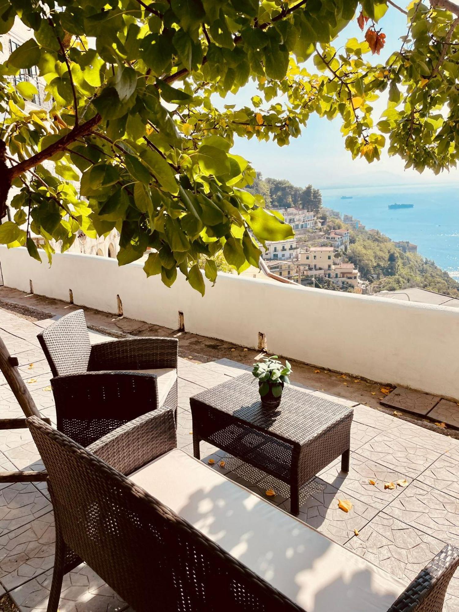 VietriBorgo Virginia - Sea View In Amalfi Coastアパートメント エクステリア 写真